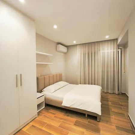 Apartment Center 3